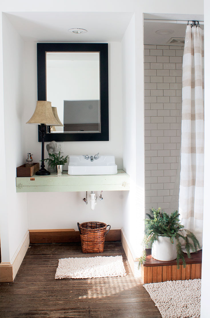 A White bathroom decked for Christmas. Thanks for sharing.