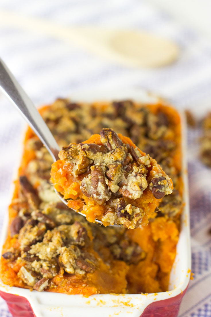 This Skinny Vegan Sweet Potato Casserole with Maple Pecan Topping is a vegan, light and healthy twist to traditional sweet potato casserole. All the comfort food, less than half the calories! 