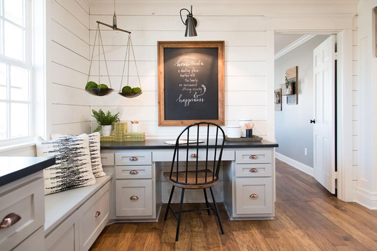 Simple Farmhouse organization tips and storage solutions. Stylish office space by Magnolia