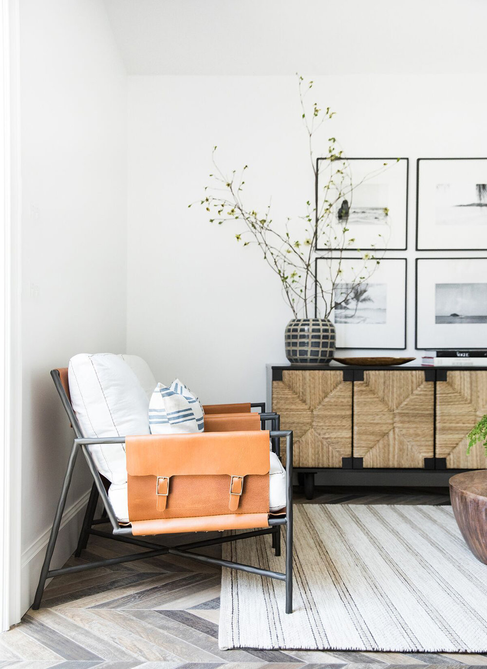 Modern-White-Living-Room-Design-by-Studio-McGee