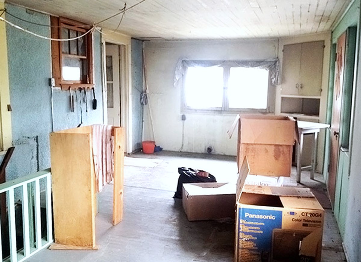 Downtown Bungalow back porch before it became the kitchen, 2014